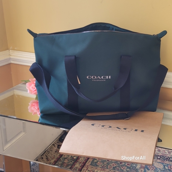 Coach - Picture 5 of 10